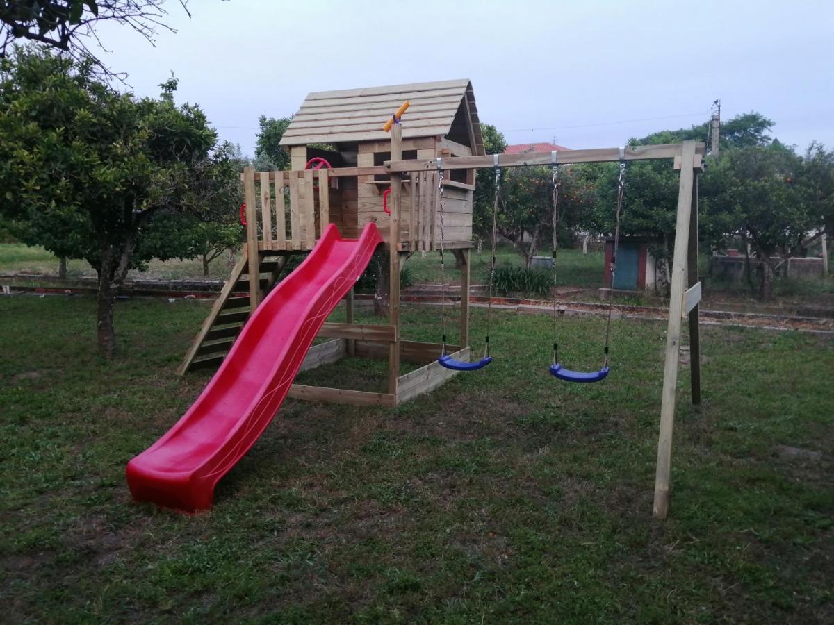 Casa Das Laranjeiras E Parque Infantil أزيتاوْ المظهر الخارجي الصورة
