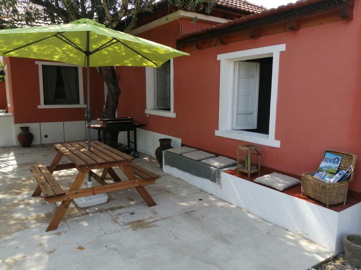 Casa Das Laranjeiras E Parque Infantil أزيتاوْ المظهر الخارجي الصورة